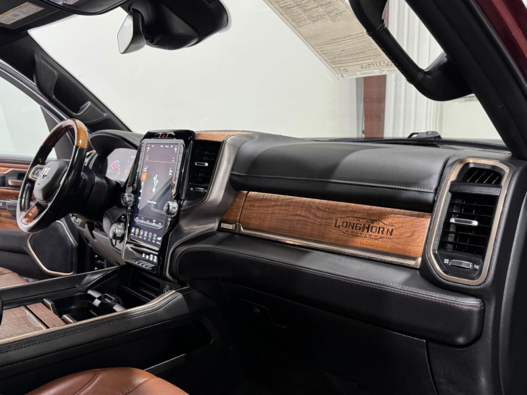 2021 RAM 1500 Image 11