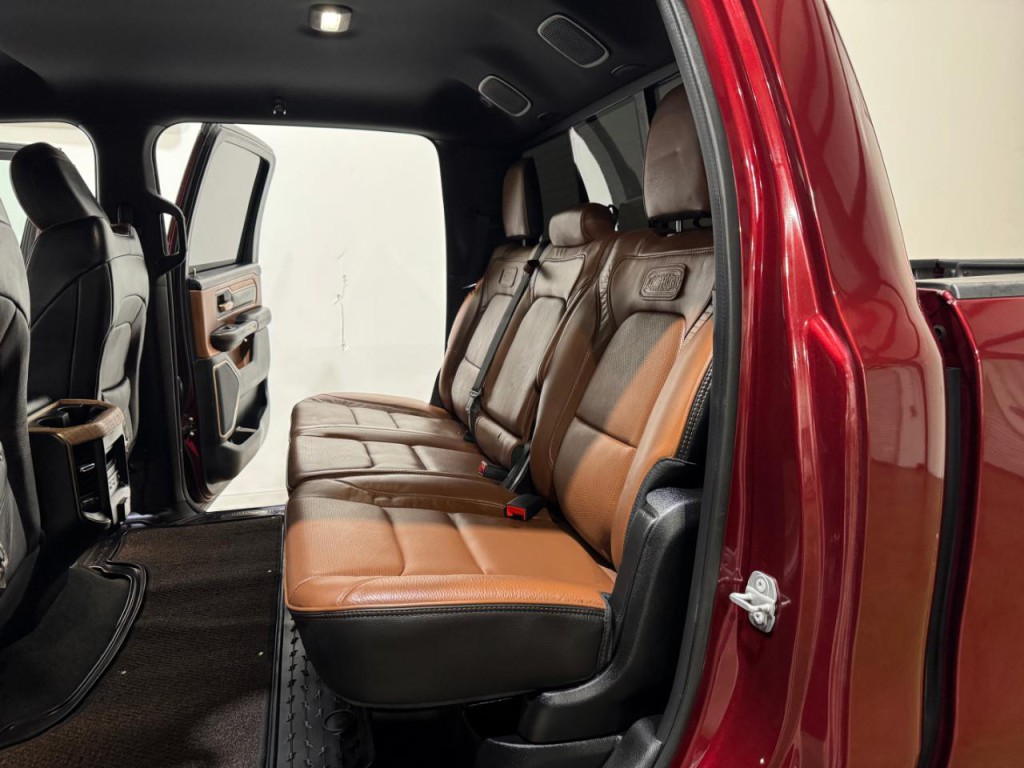 2021 RAM 1500 Image 15