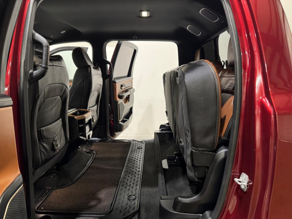 2021 RAM 1500 Image 18