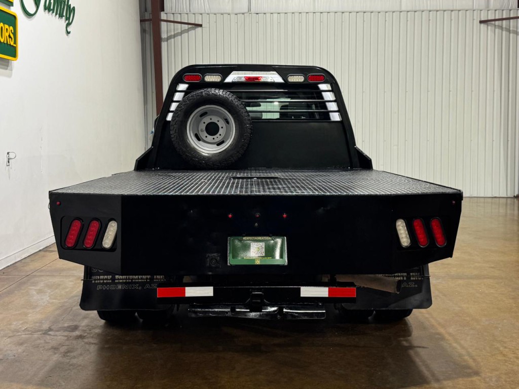 2022 Ford F-350 Image 7