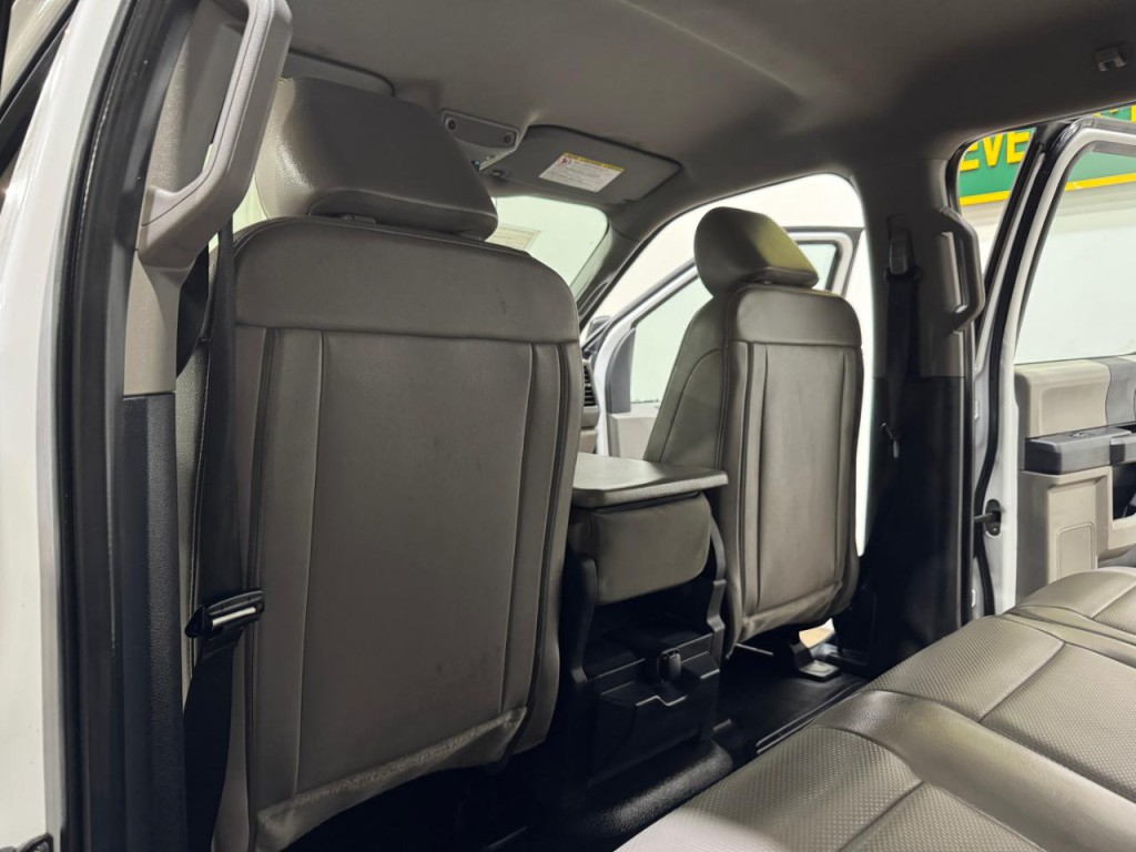 2022 Ford F-350 Image 18