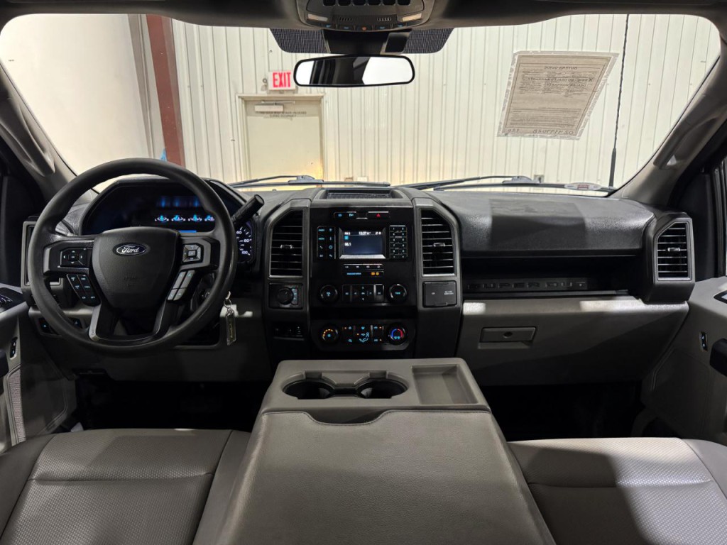 2022 Ford F-350 Image 20