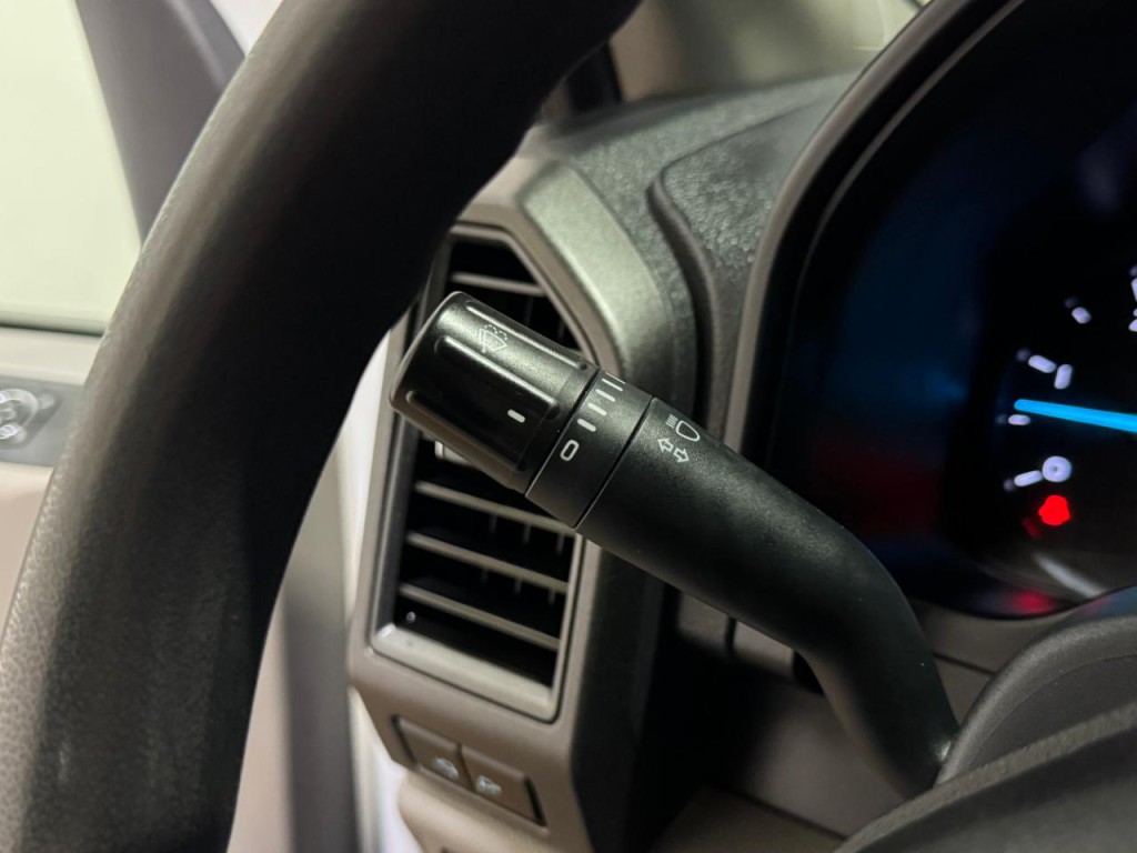 2022 Ford F-350 Image 24