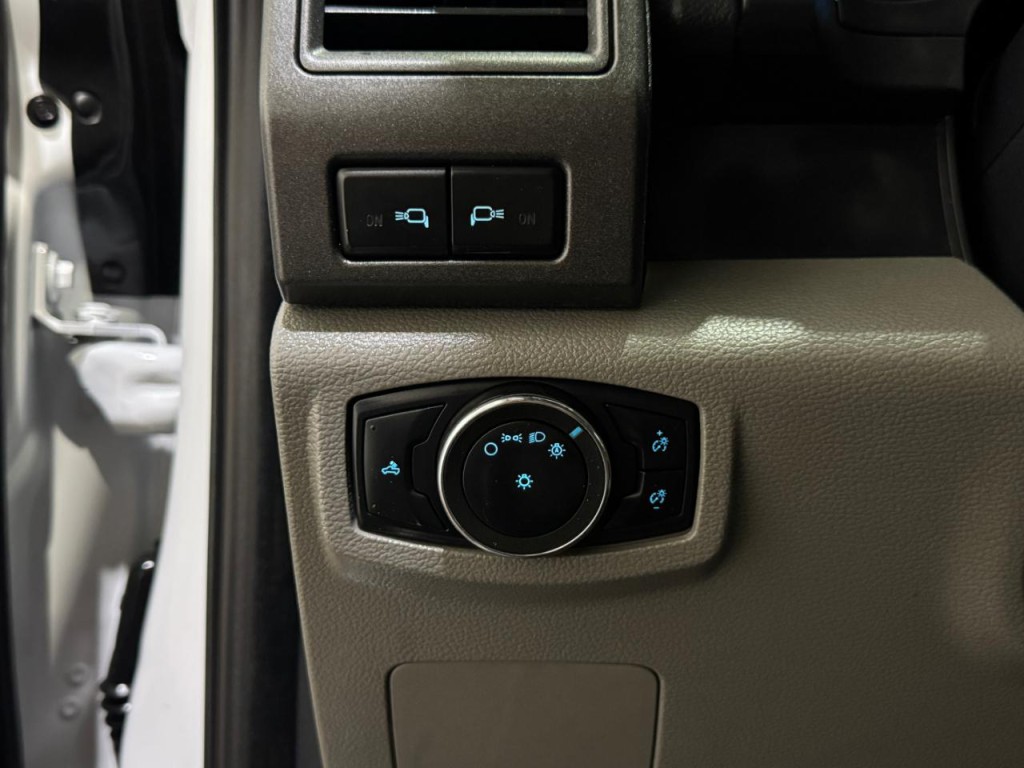 2022 Ford F-350 Image 30