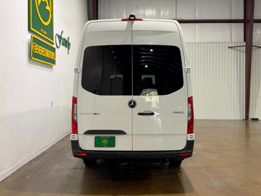 2023 Mercedes-Benz Sprinter Image 6