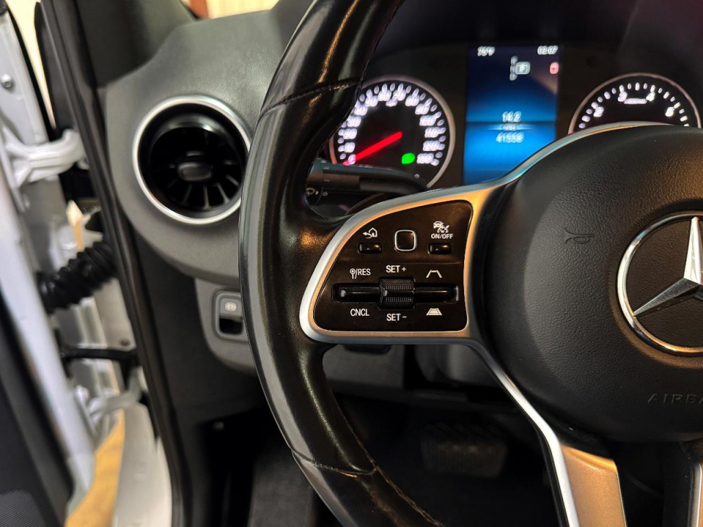 2023 Mercedes-Benz Sprinter Image 13