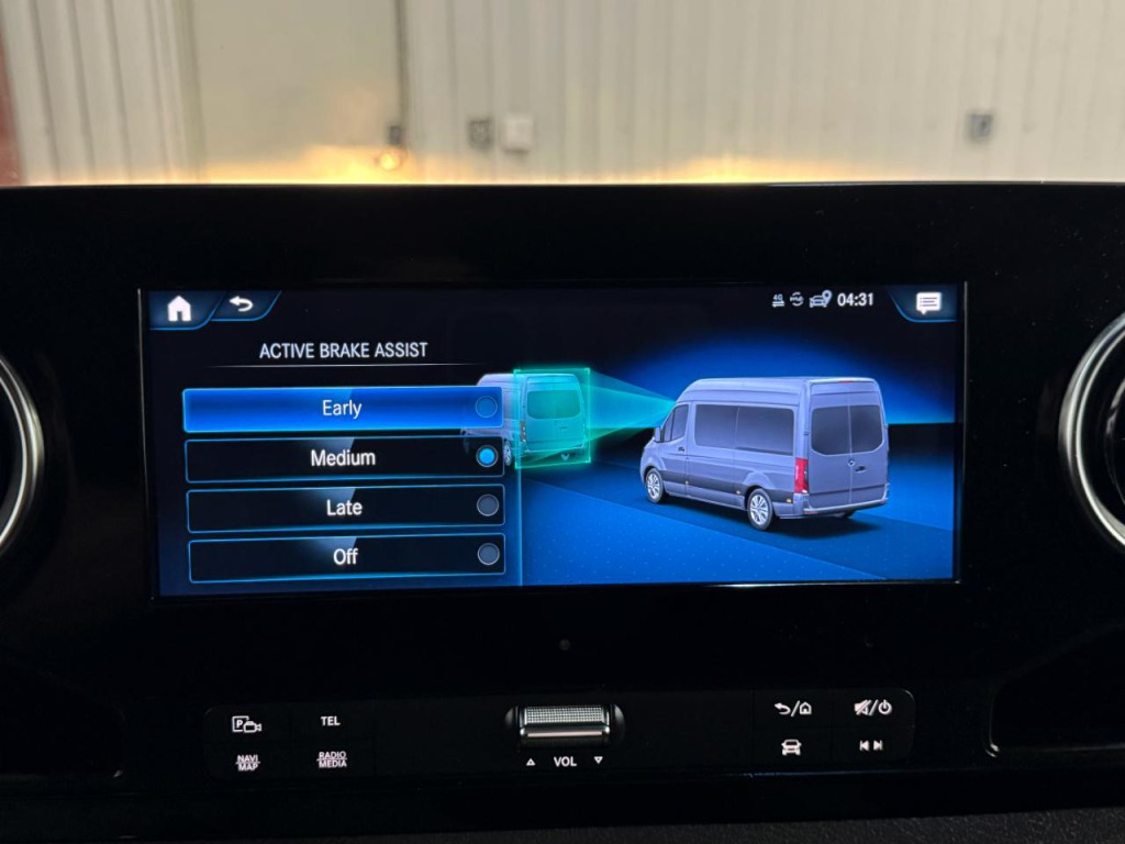 2023 Mercedes-Benz Sprinter Image 38