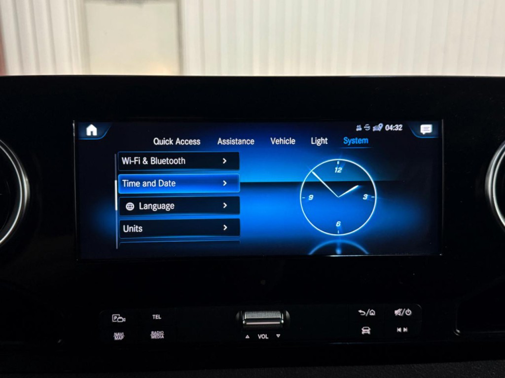 2023 Mercedes-Benz Sprinter Image 48