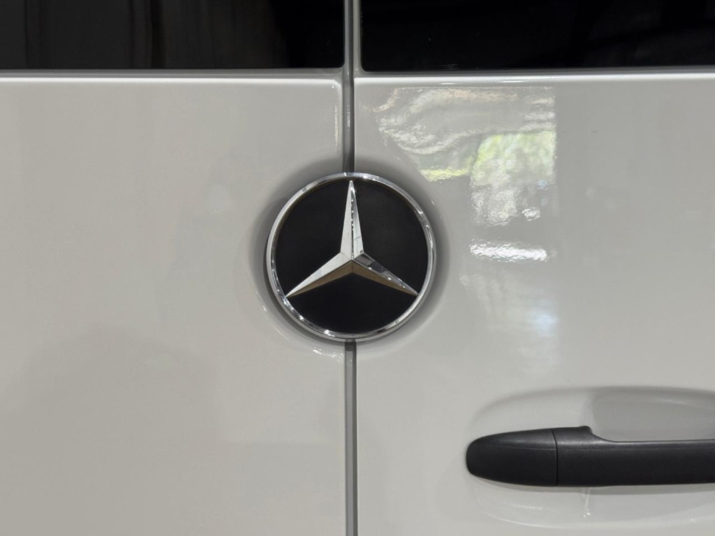 2023 Mercedes-Benz Sprinter Image 59