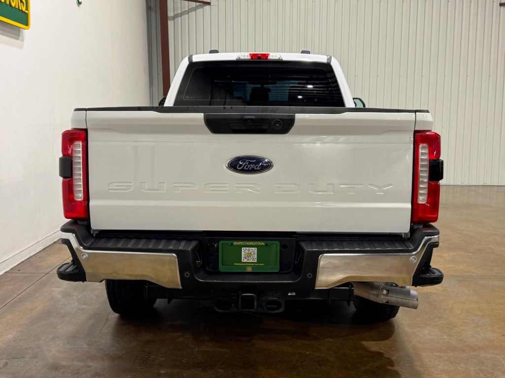 2023 Ford F-250 Image 7