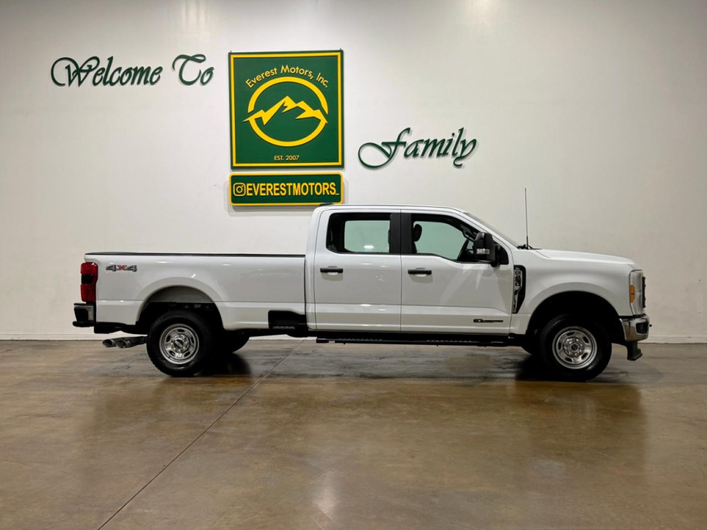 2023 Ford F-250 Image 9