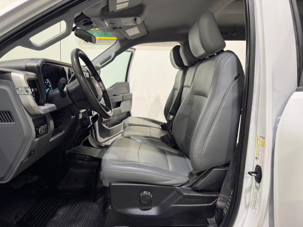 2023 Ford F-250 Image 13
