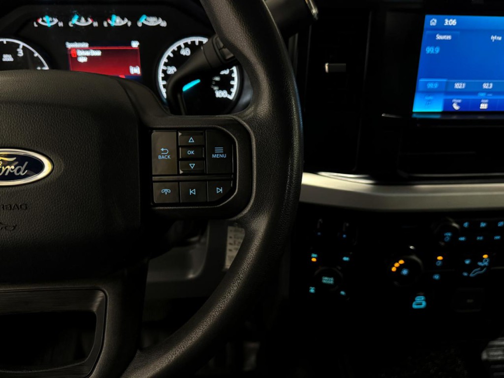 2023 Ford F-250 Image 22