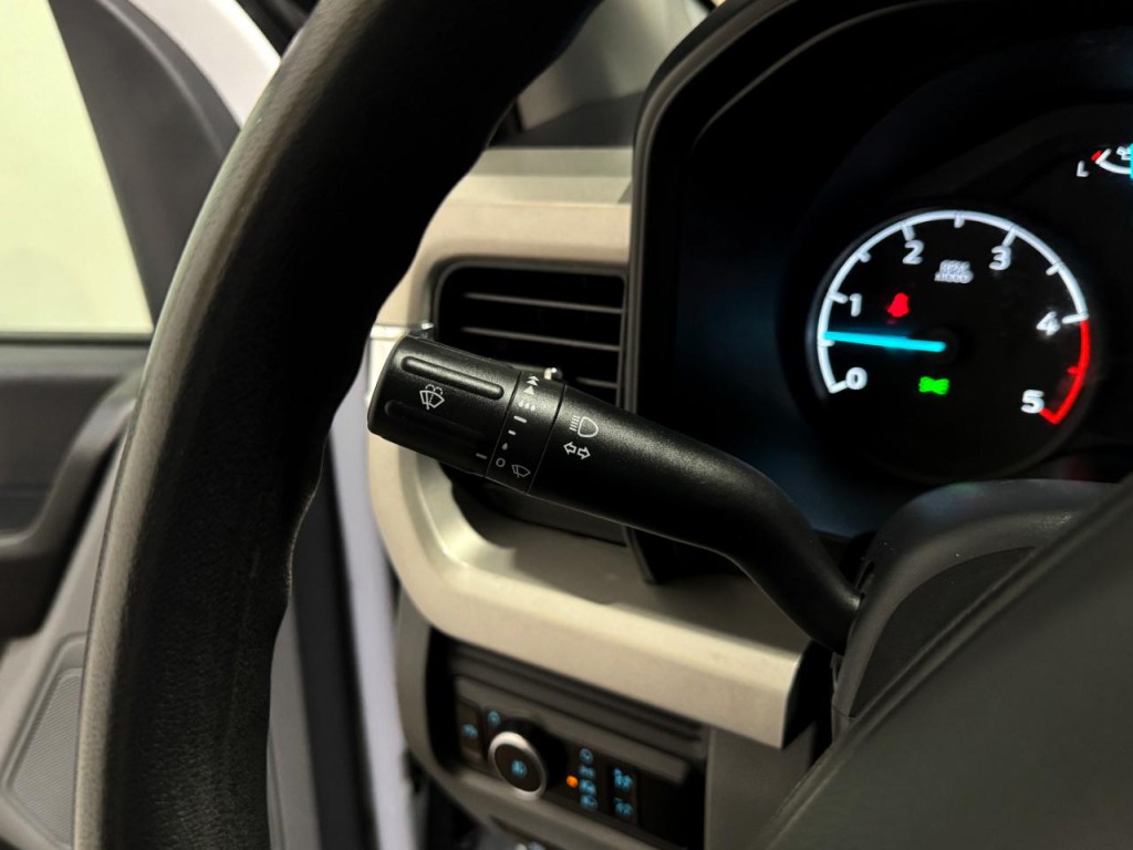 2023 Ford F-250 Image 23