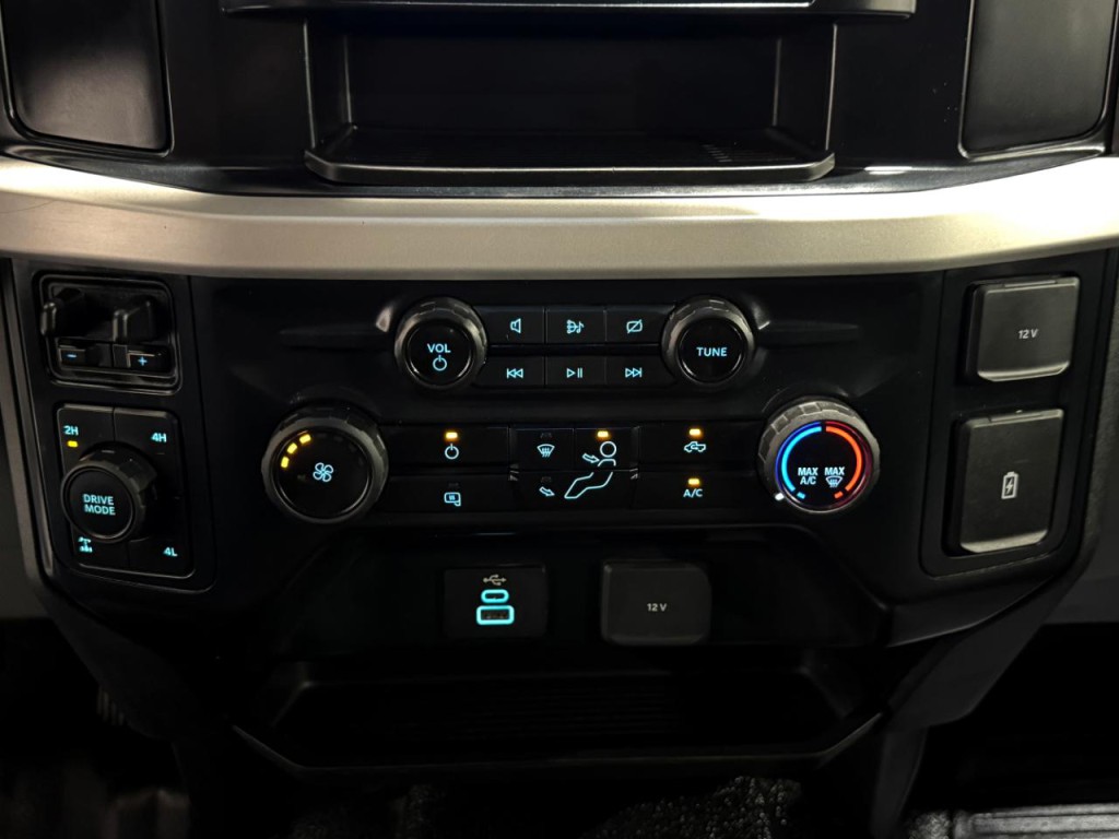 2023 Ford F-250 Image 27