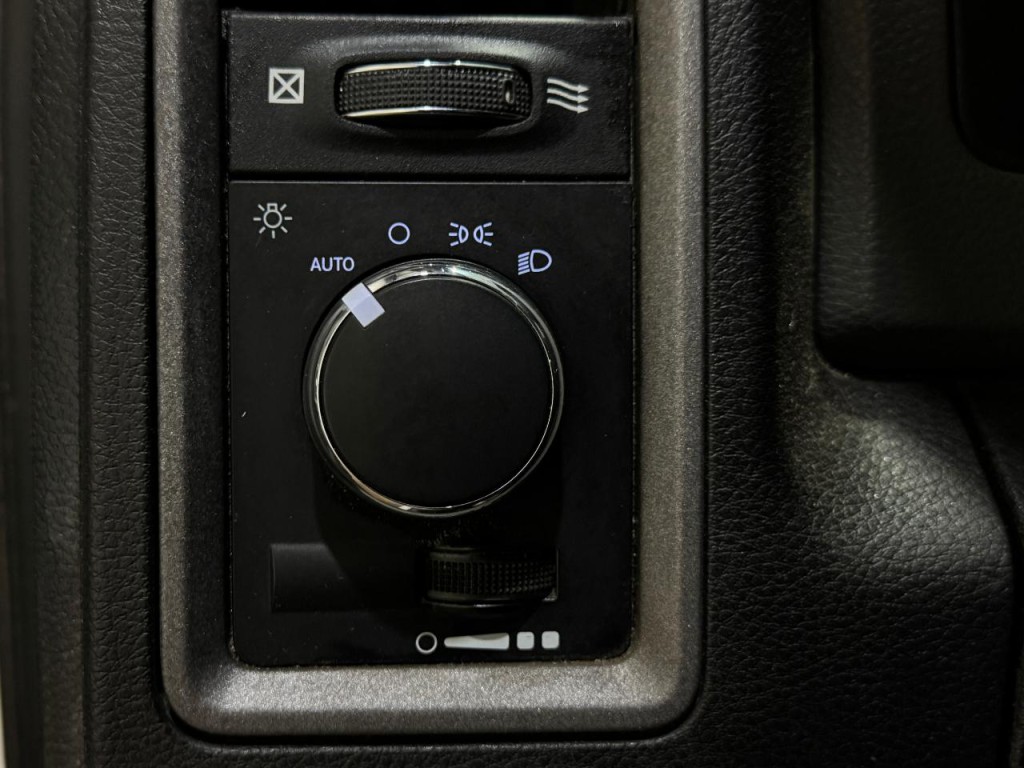 2018 RAM 3500 Image 7