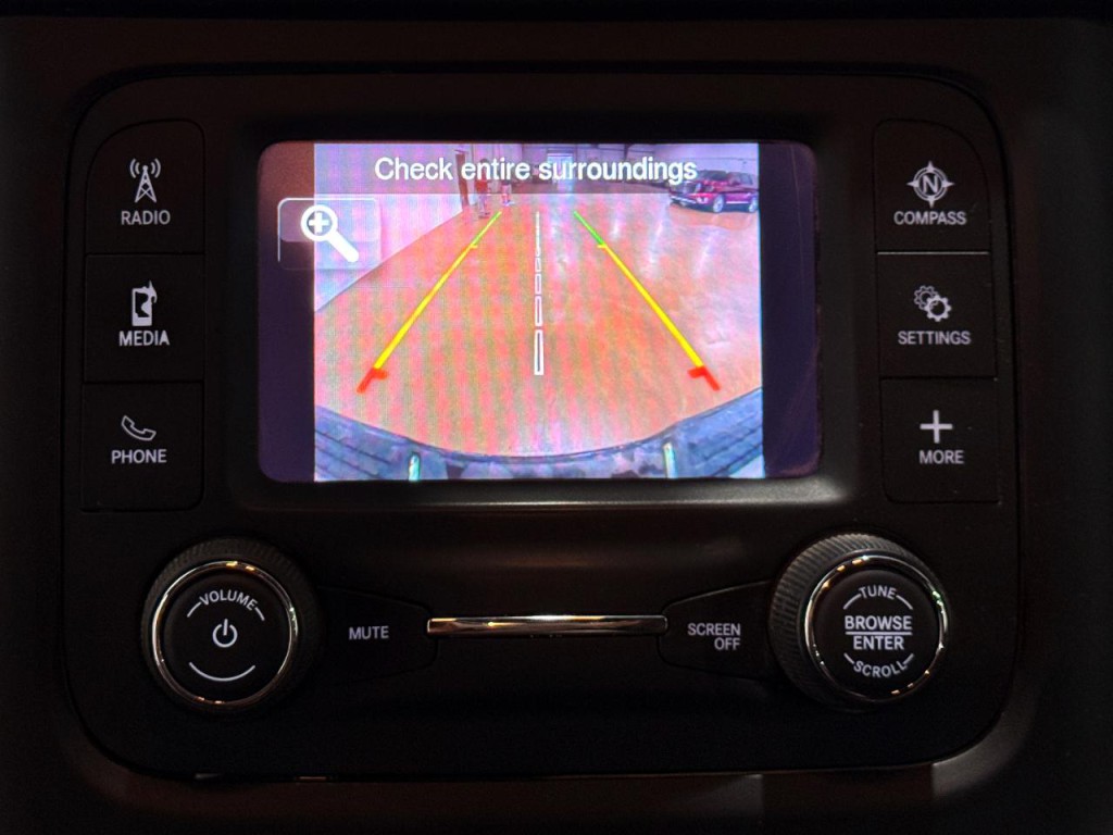 2021 RAM 2500 Image 32