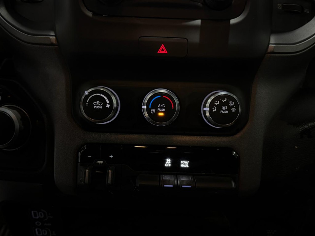 2021 RAM 2500 Image 35