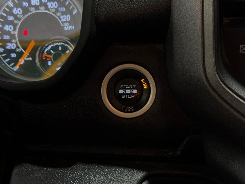 2021 RAM 2500 Image 36