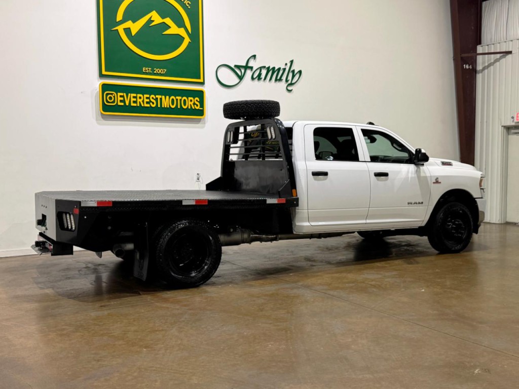 2021 RAM 3500 Image 8