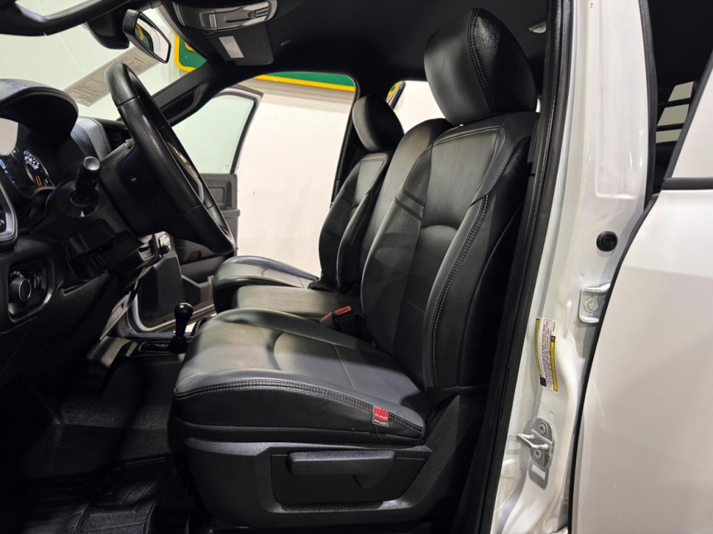 2021 RAM 3500 Image 14