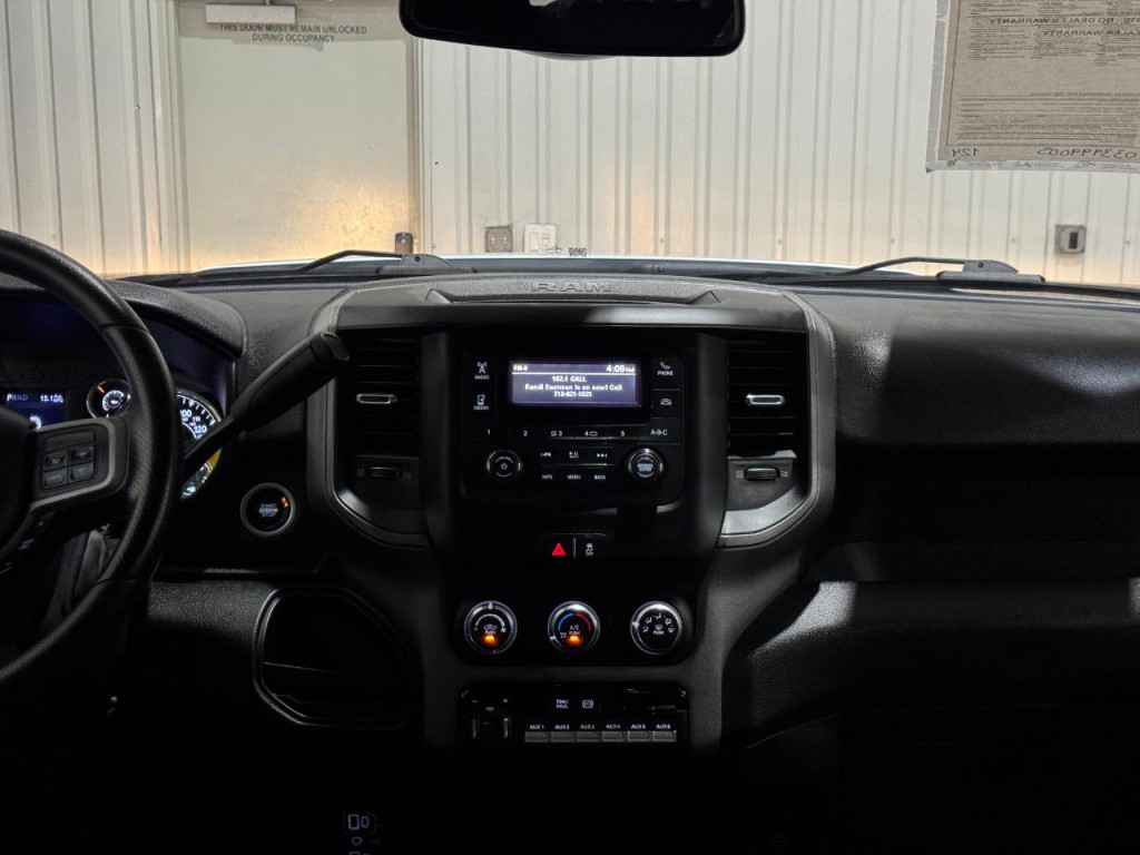 2021 RAM 3500 Image 21