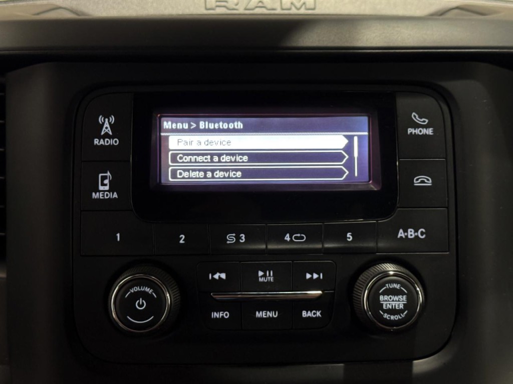 2021 RAM 3500 Image 31