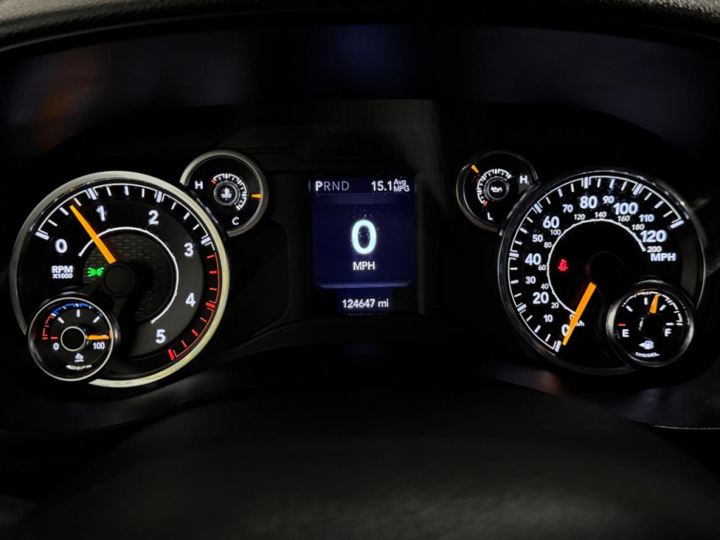 2021 RAM 3500 Image 38