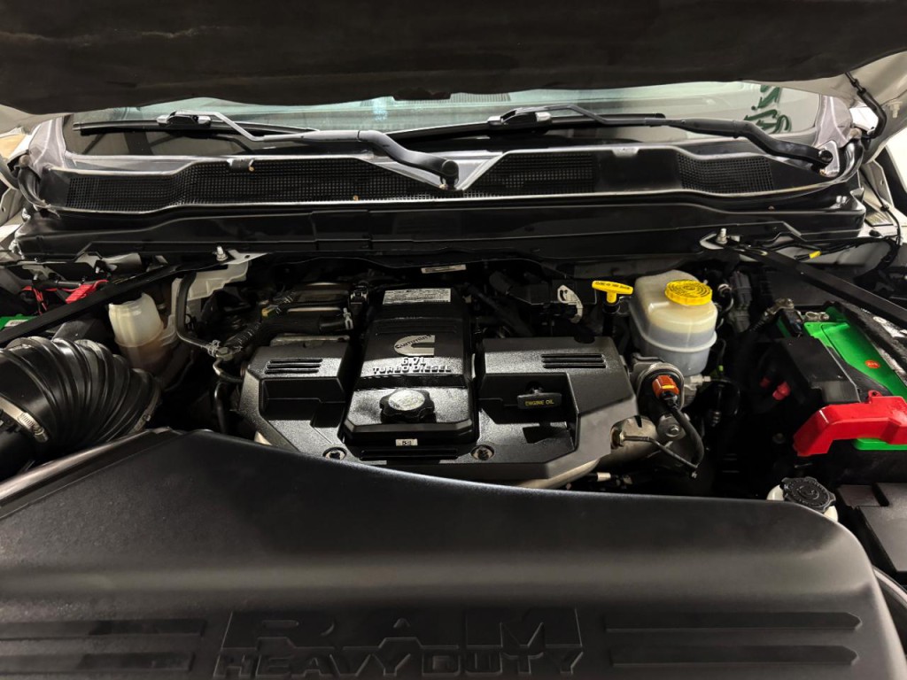 2021 RAM 3500 Image 48