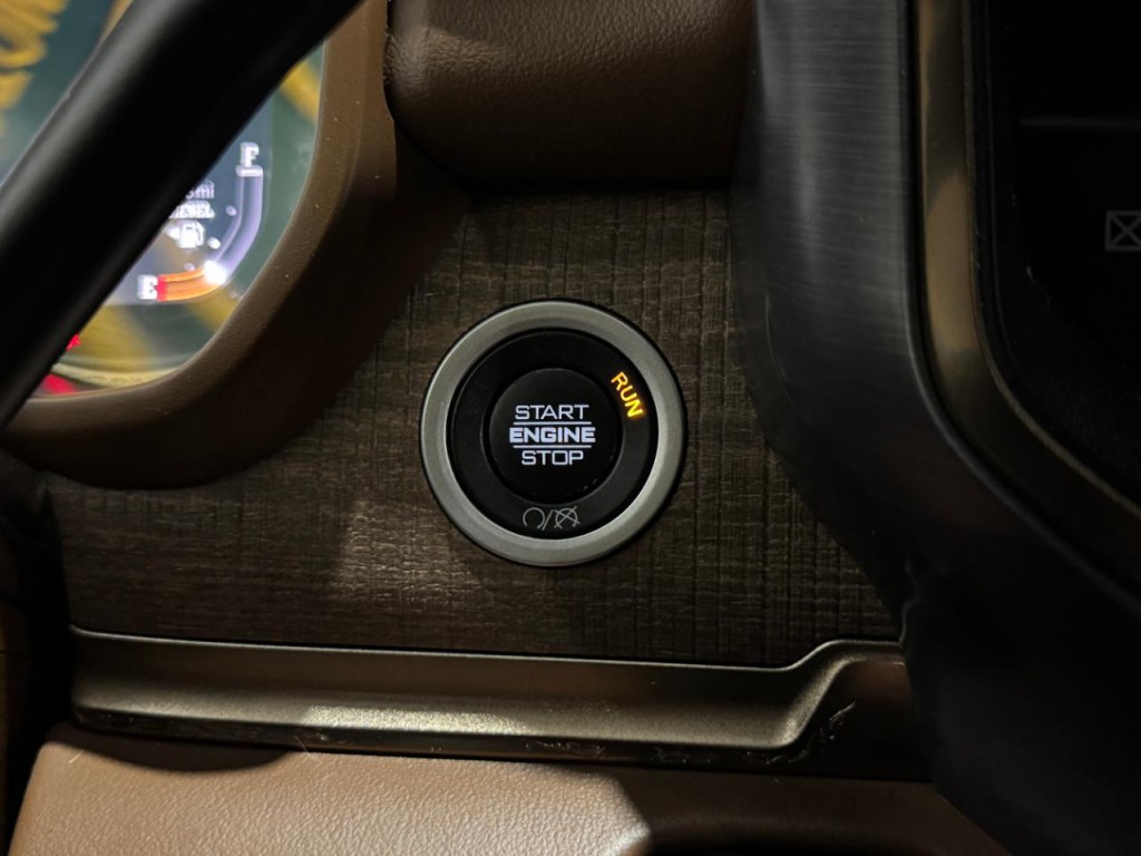 2024 RAM 2500 Image 32