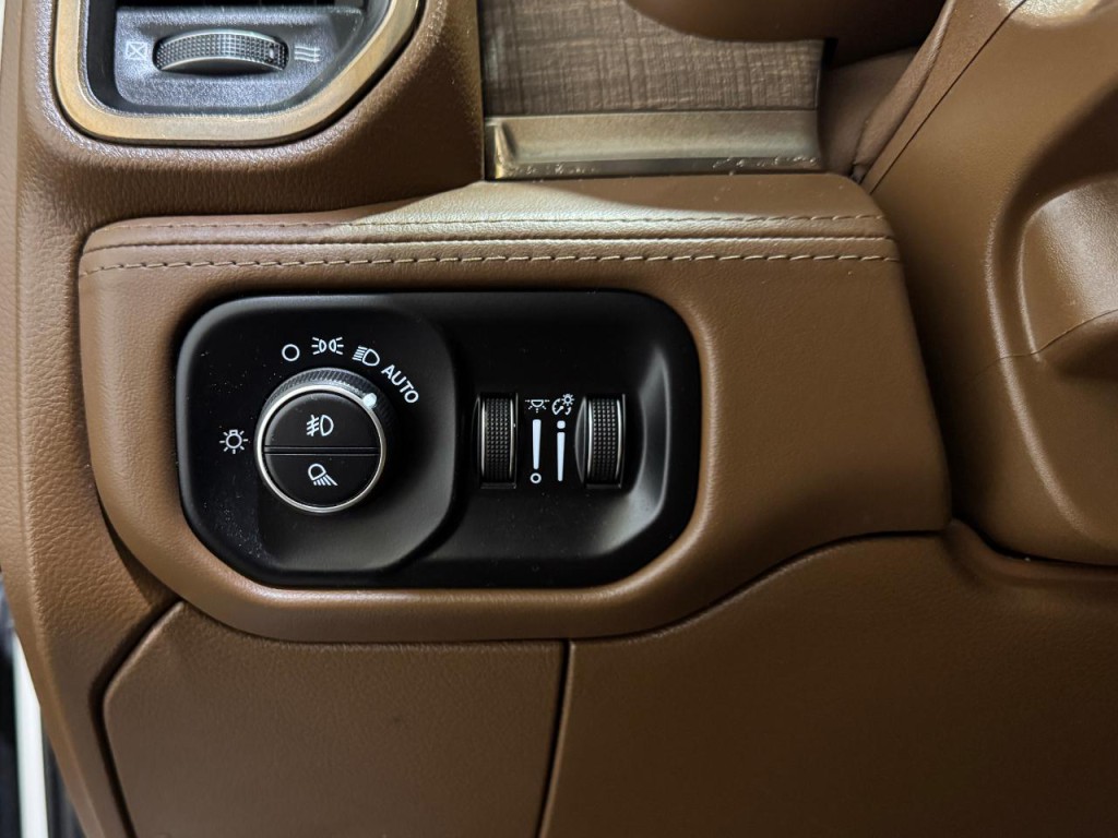 2024 RAM 2500 Image 35