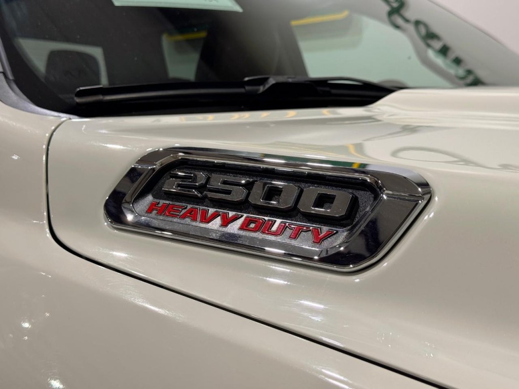 2024 RAM 2500 Image 92