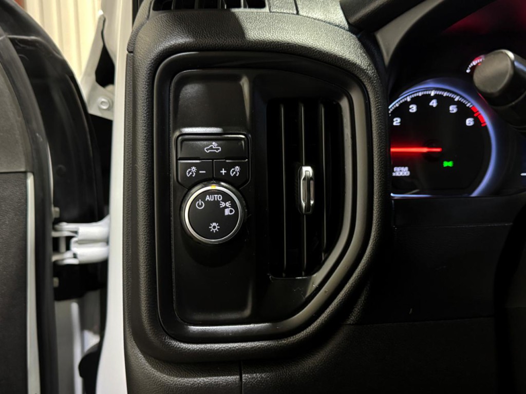 2020 Chevrolet Silverado 1500 Image 27