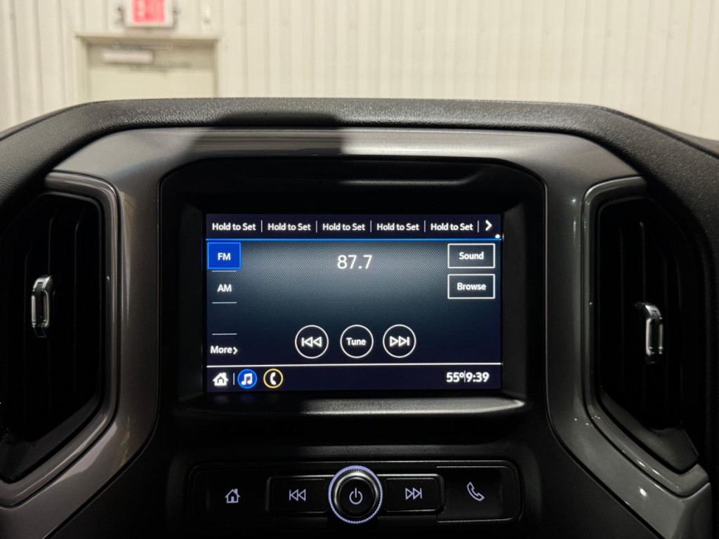 2020 Chevrolet Silverado 1500 Image 32