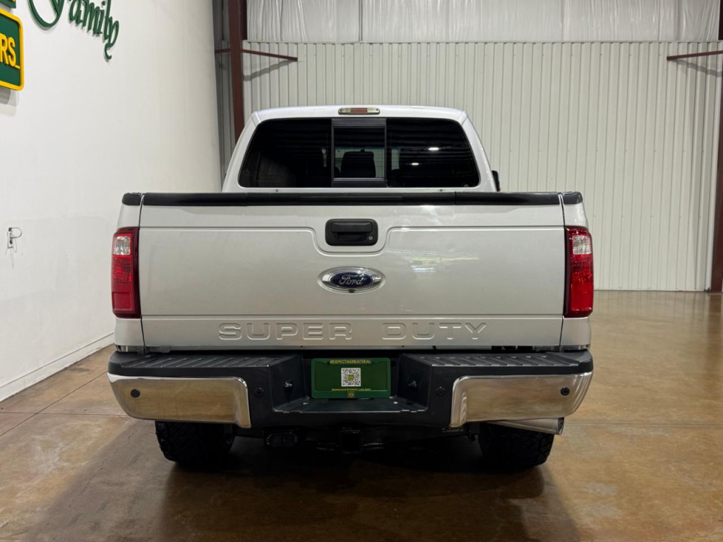 2015 Ford F-250 Image 7