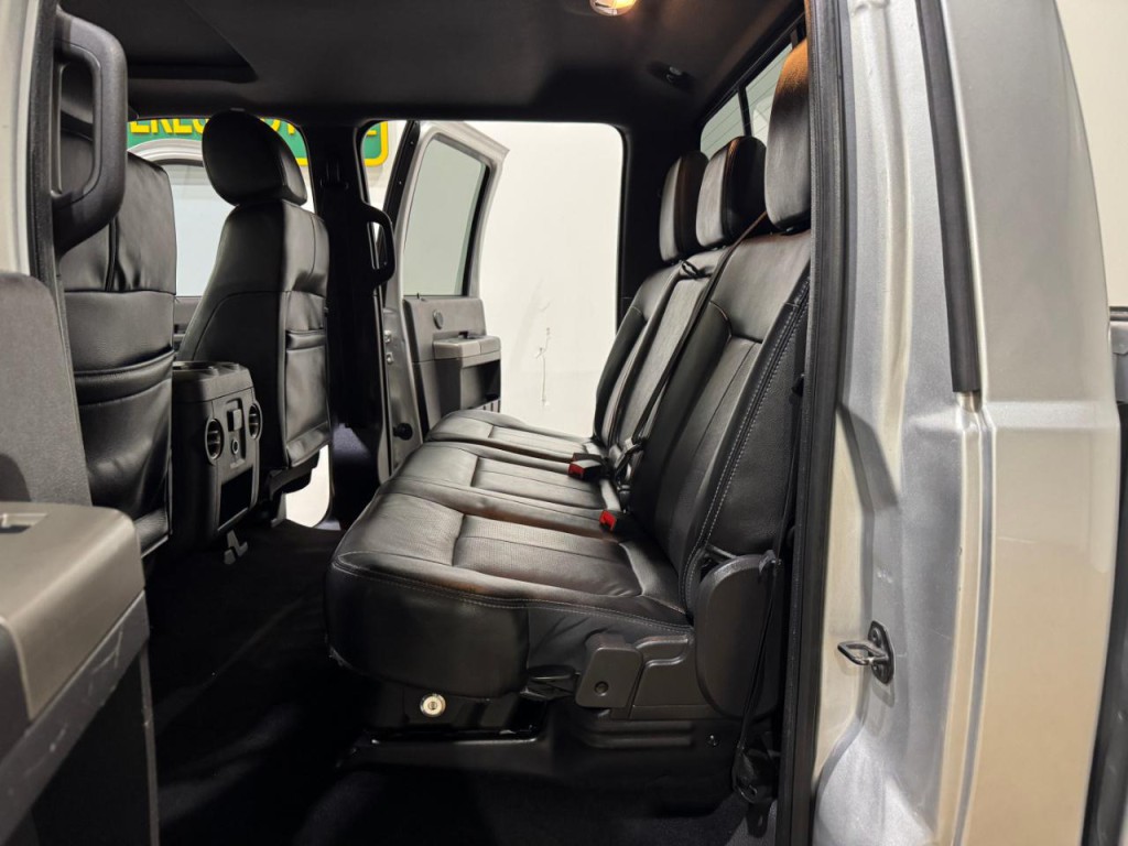 2015 Ford F-250 Image 15