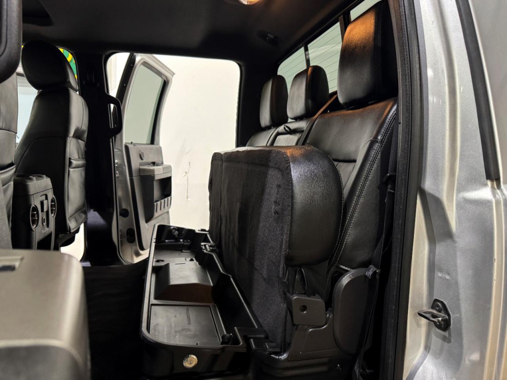 2015 Ford F-250 Image 18