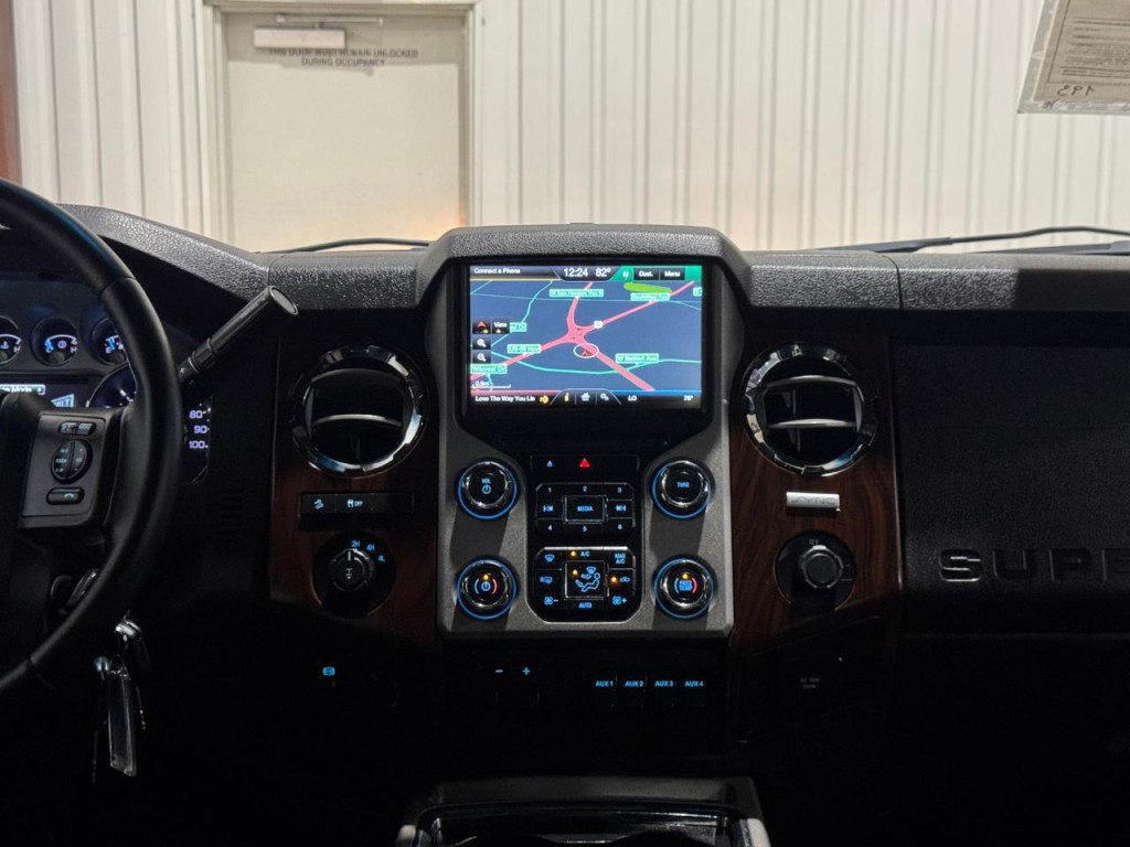 2015 Ford F-250 Image 20