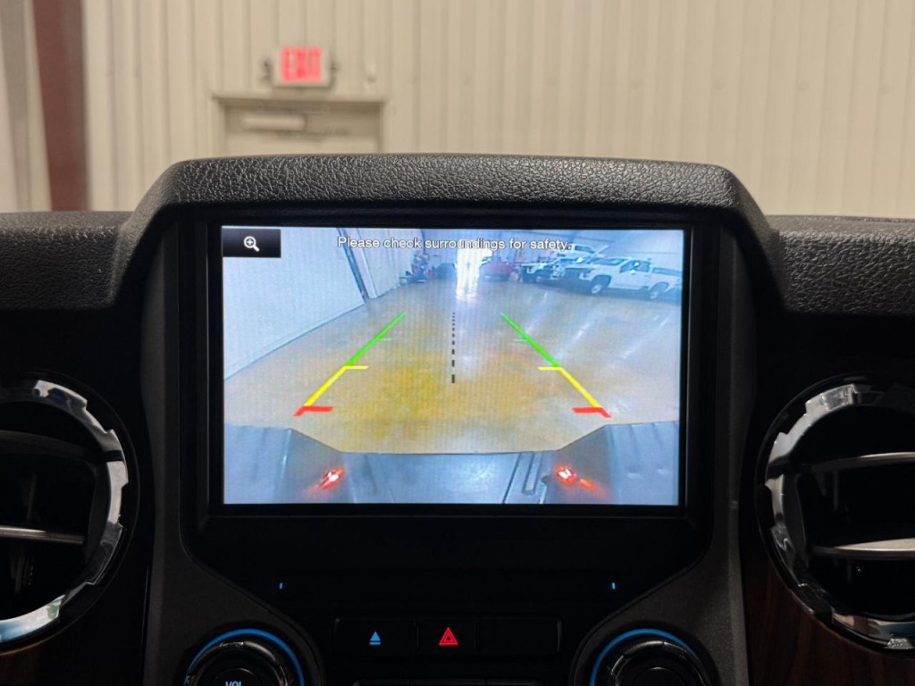 2015 Ford F-250 Image 42