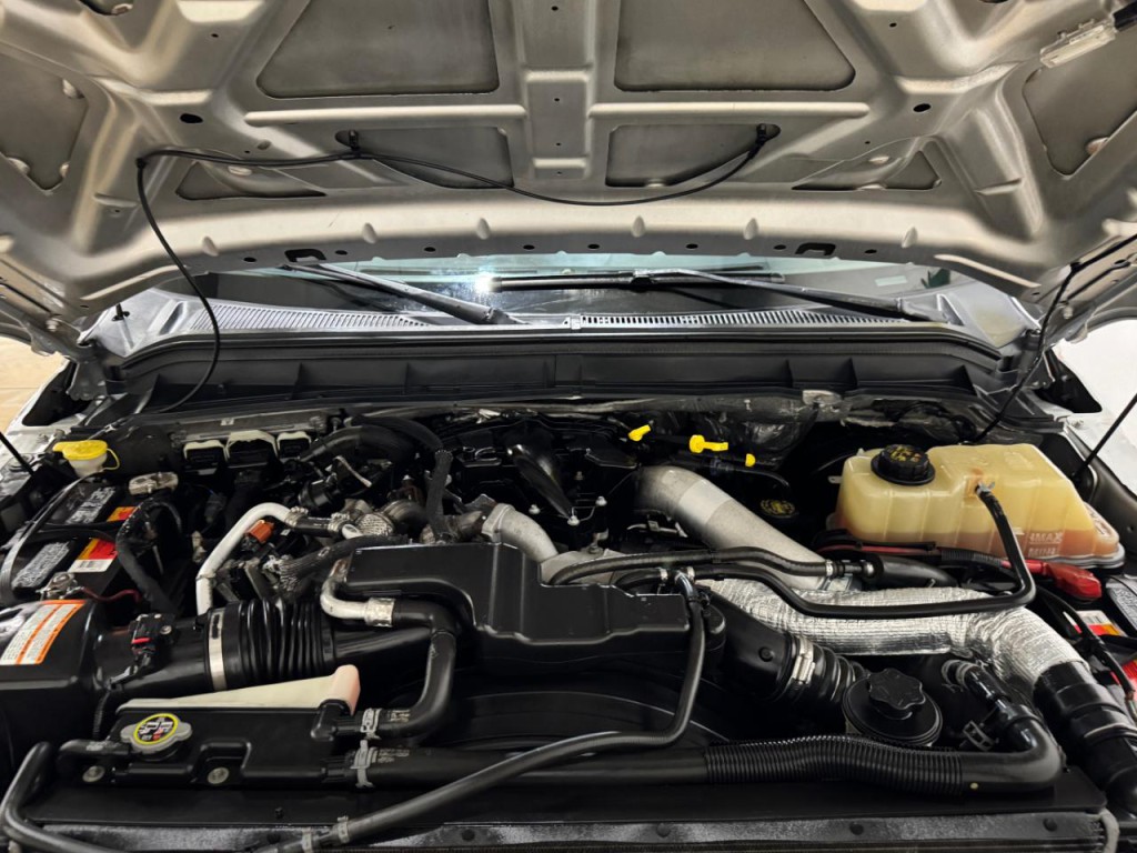 2015 Ford F-250 Image 56