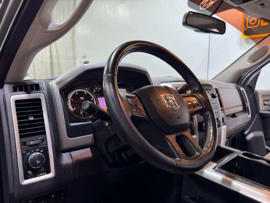 2012 RAM 2500 Image 9