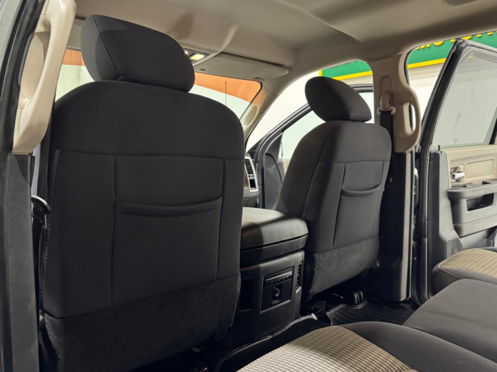 2012 RAM 2500 Image 16