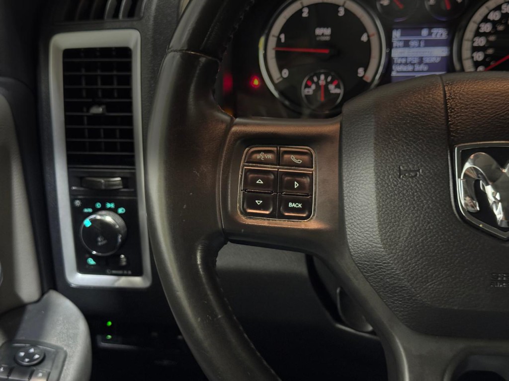 2012 RAM 2500 Image 21