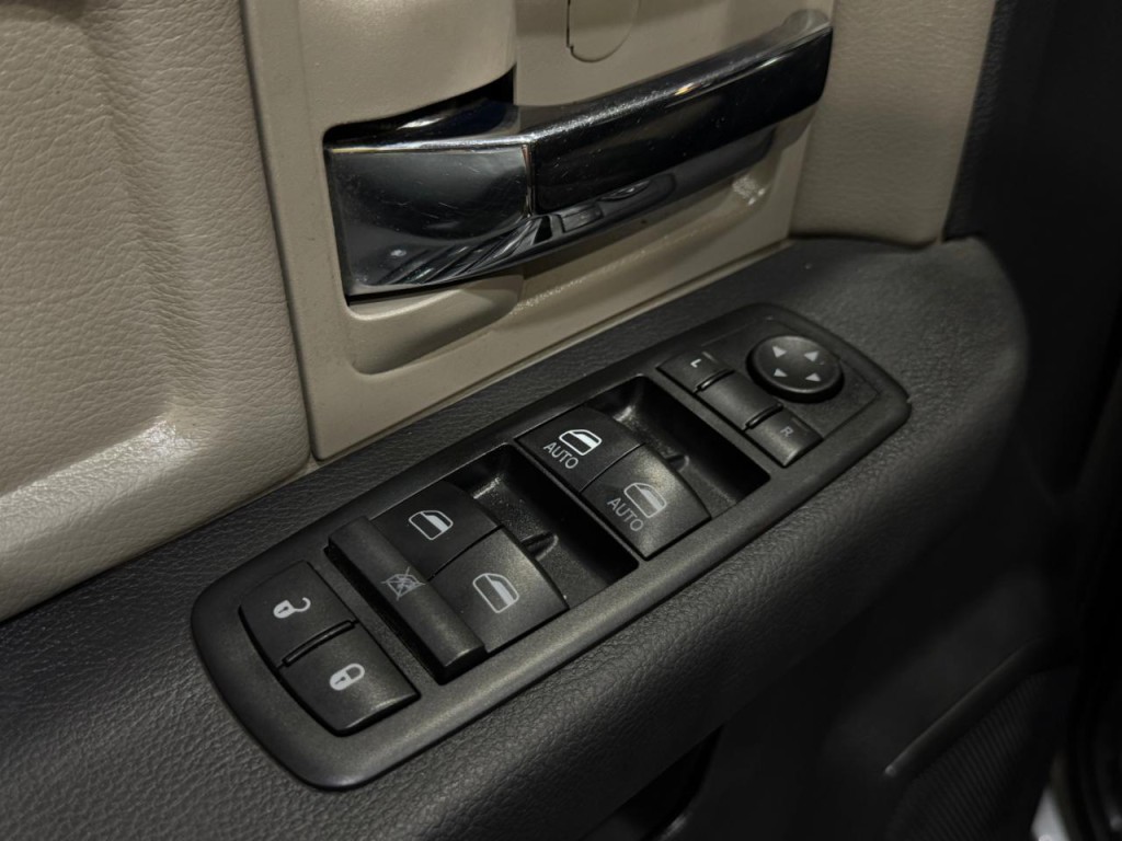 2012 RAM 2500 Image 30