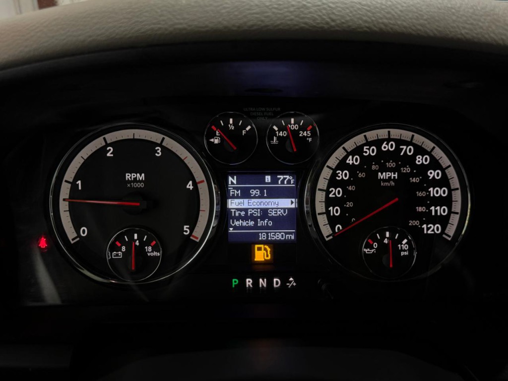 2012 RAM 2500 Image 32