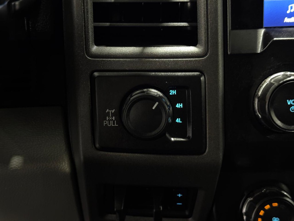 2021 Ford F-250 Image 26