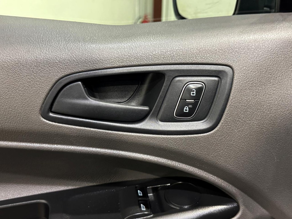 2019 Ford Transit Connect Image 19