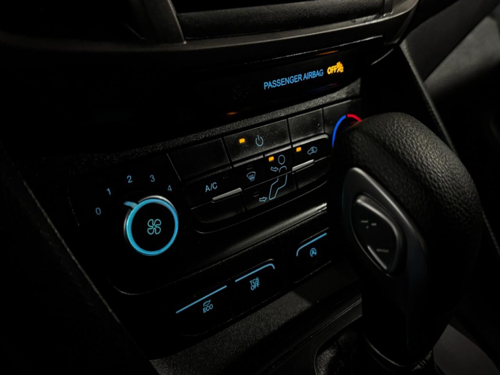 2019 Ford Transit Connect Image 21