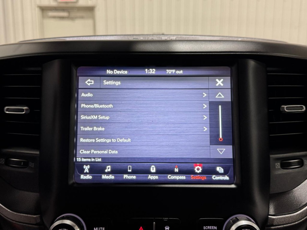 2020 RAM 3500 Image 38