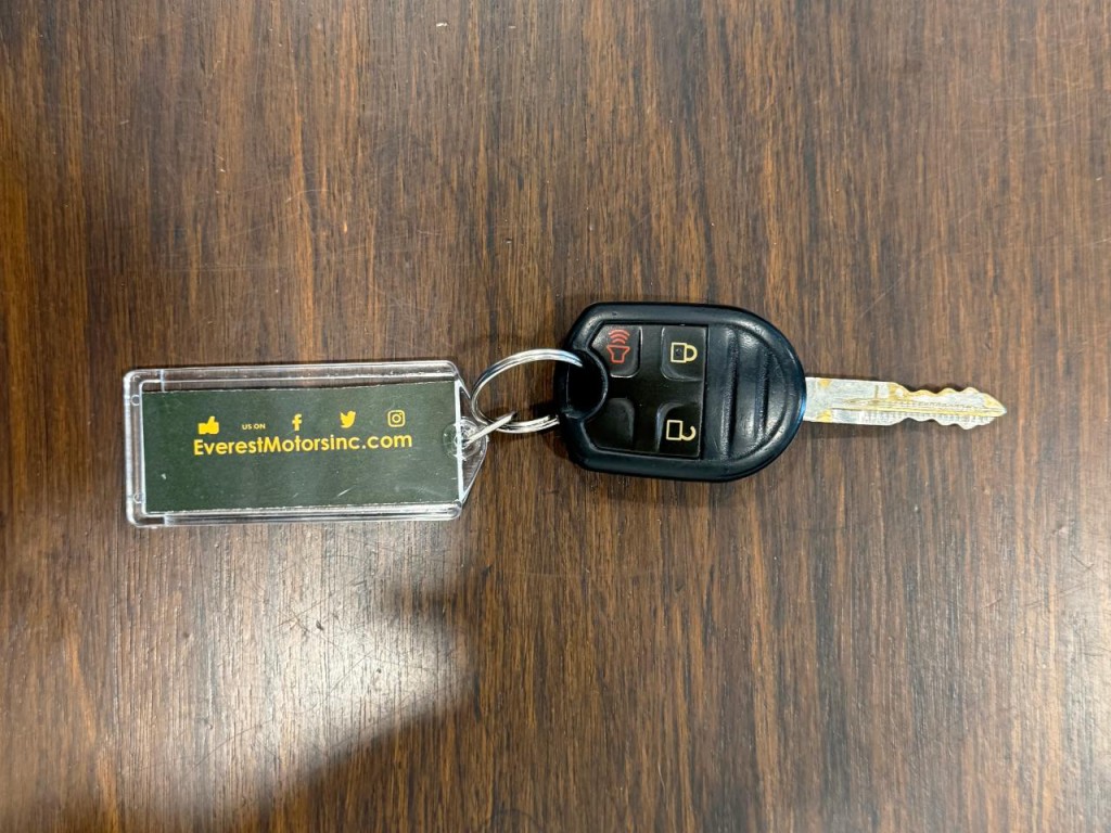 2011 Ford F-250 Image 14